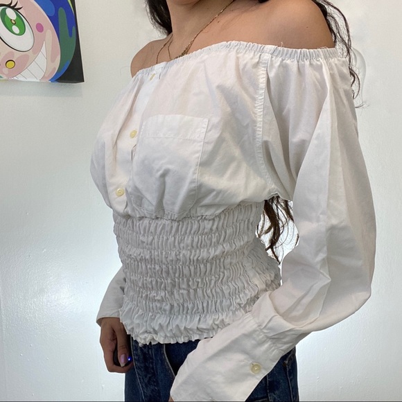 ☁️White Off shoulder Ruffle top - Picture 4 of 4